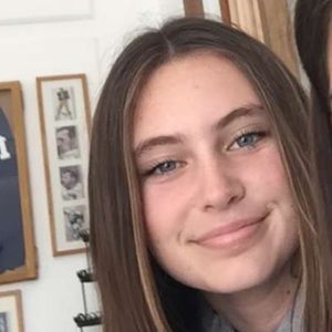 Meet your Posher, Calissa